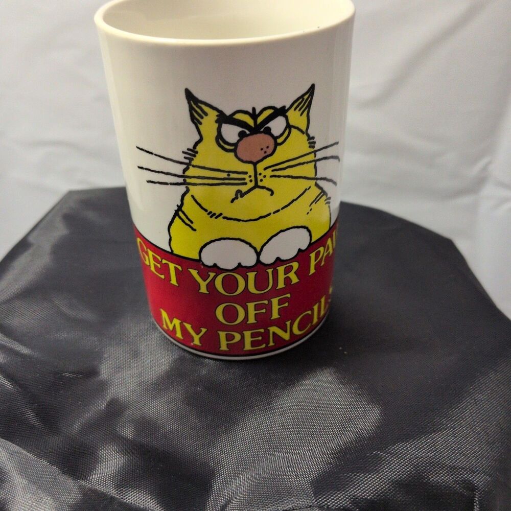 Cat Pencil Holder Cup “Get Your Paws Off My Pencils” J.S.N.Y Taiwan Vintage